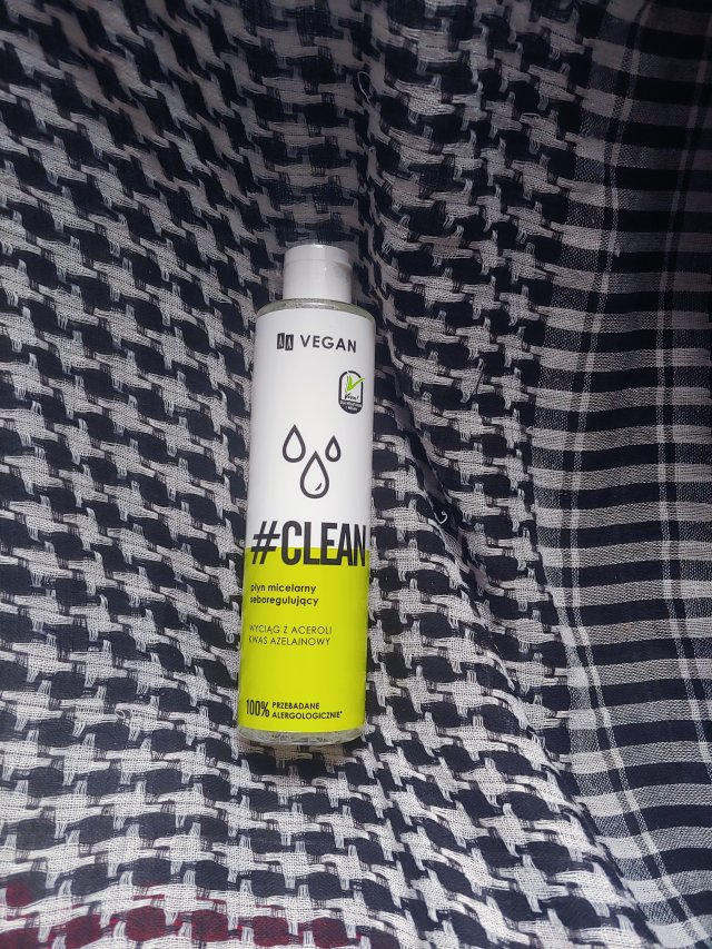 AA Vegan, #Clean, Płyn micelarny seboregulujący