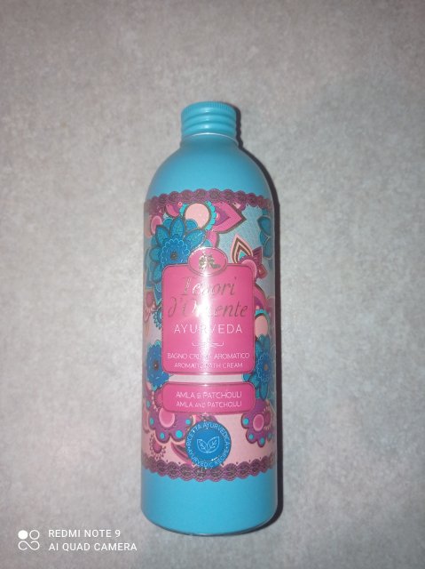 Tesori d'Oriente Perfumowany krem do kąpieli, Ayuverda