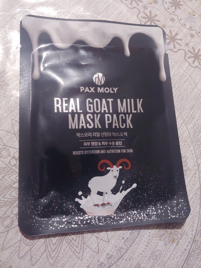 Pax Moly Maska do twarzy w płacie, Real goat milk