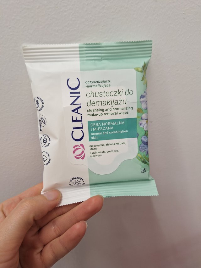 Cleanic Chusteczki do demakijażu, Oczyszczająco-normalizujące, Cera normalna i mieszana, Niacynamid, zielona herbata, aloes