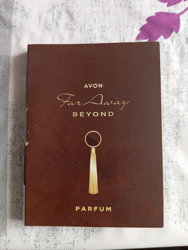 Avon Woda perfumowana, Far Away Beyond EDP