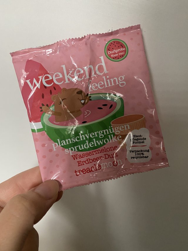 akcja denkowanie! grudzień - kosmetyki w świątecznych opakowaniach i świątecznych kolorach 🎄❄️⛄🎀🎁🎅