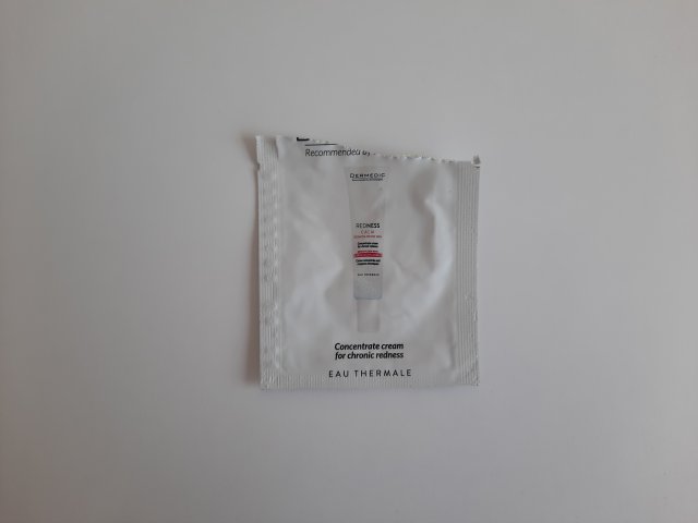 akcja denkowanie! grudzień - kosmetyki w świątecznych opakowaniach i świątecznych kolorach 🎄❄️⛄🎀🎁🎅