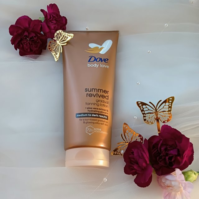 Dove Derma Spa, Summer Revived, Balsam brązujący do ciała