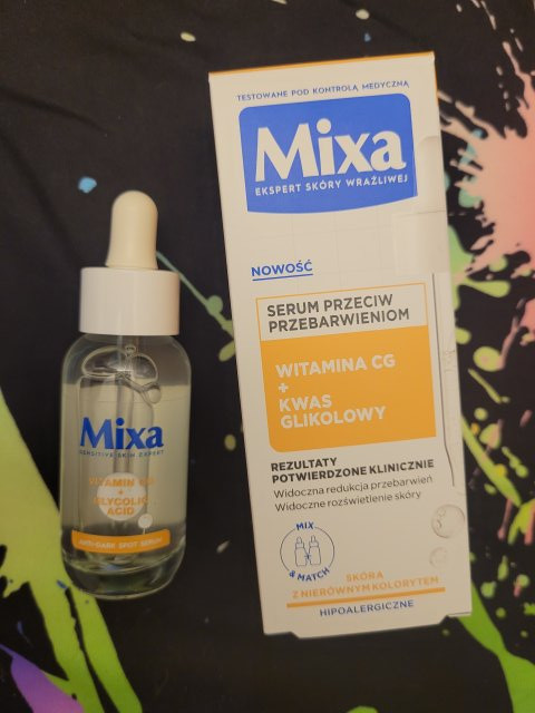 Serum od  firmy Mixa