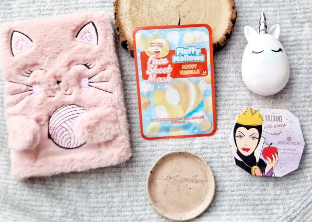 Maxbrands Marketing B.V. Face Sheet Mask, Maseczka do twarzy w płacie, Fluffy Mallows, Sweet Vanilla 