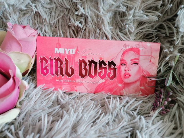 Paleta Cieni Girl boss