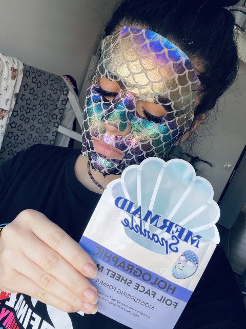 Maxbrands Marketing B.V. Foil Face Sheet Mask, Maseczka do twarzy w płacie, Holographic, Mermaid Sparkle, Formuła nawilżająca