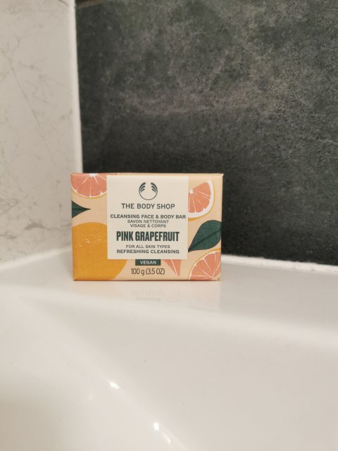 The Body Shop Mydło w kostce, Pink Grapefruit