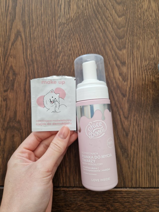 akcja denkowanie! grudzień - kosmetyki w świątecznych opakowaniach i świątecznych kolorach 🎄❄️⛄🎀🎁🎅