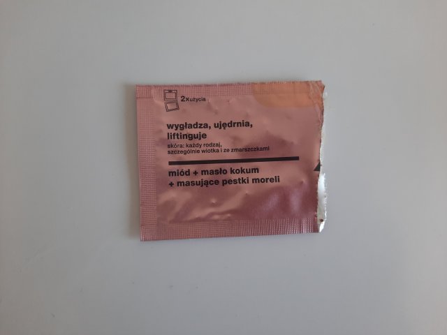 akcja denkowanie! grudzień - kosmetyki w świątecznych opakowaniach i świątecznych kolorach 🎄❄️⛄🎀🎁🎅