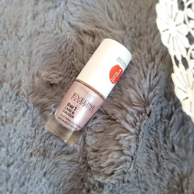Eveline Care & Colour, Odżywka do paznokci nadająca kolor 6w1, Kolor Shimmer Pink