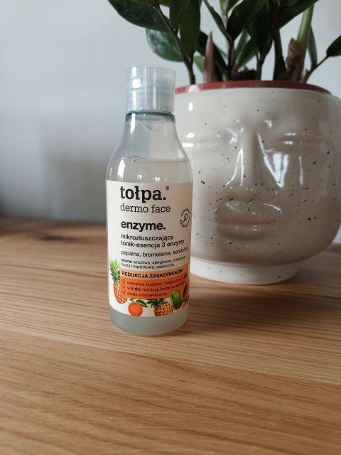 Tołpa Dermo Face, Sebio, Mikrozłuszczający tonik-esencja 3 enzymy