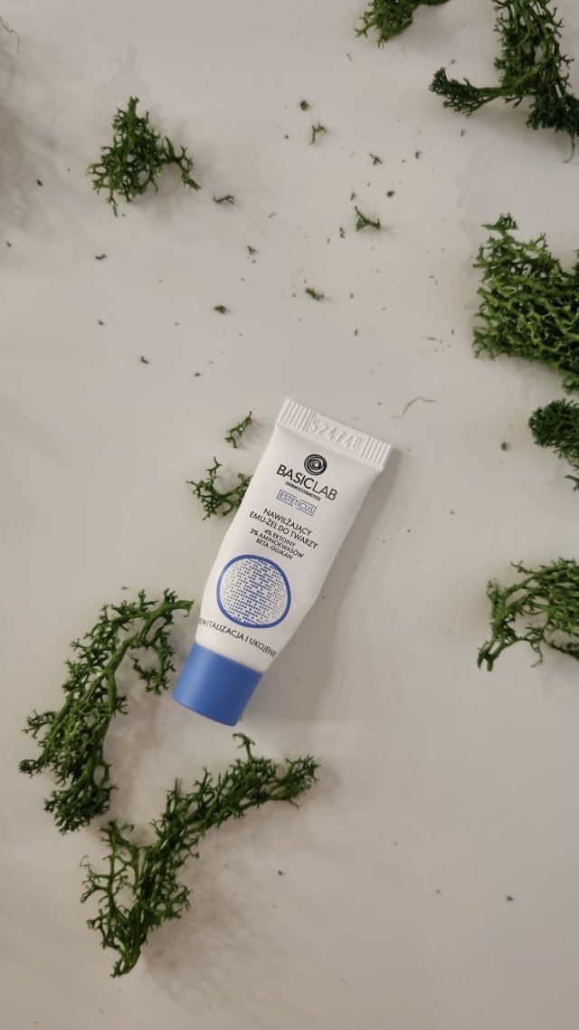 Basiclab serum nawilżające emuzel