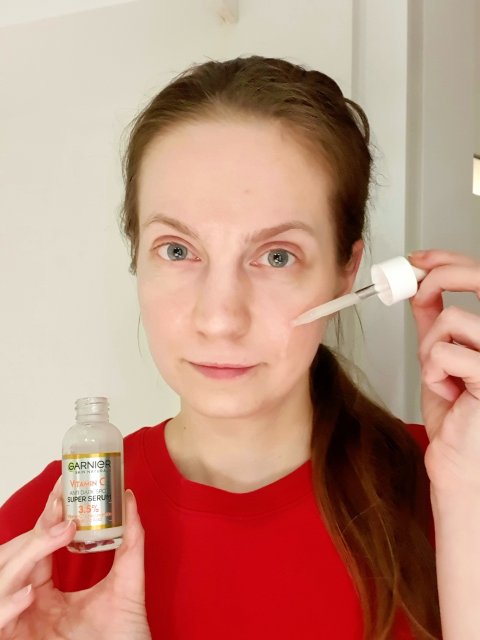 Garnier Skin Naturals Vitamin C Serum na przebarwienia 
