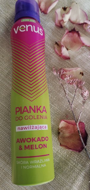 Venus Pianka do golenia, Nawilżająca, Awokado & Melon