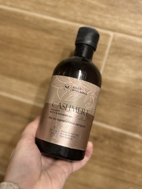 Stara Mydlarnia Żel pod prysznic i do kąpieli, Cashmere
