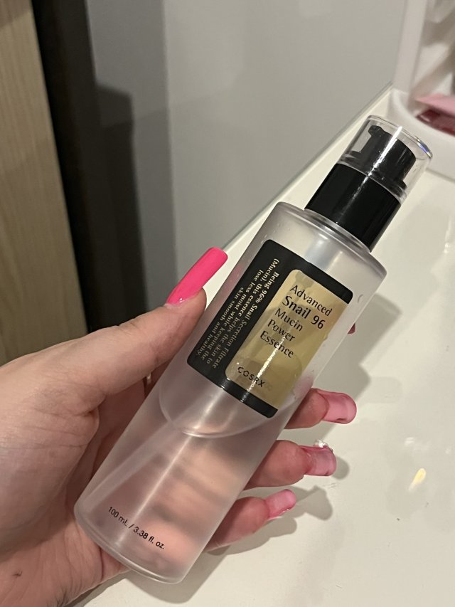 Esencja ze śluzu ślimaka Cosrx