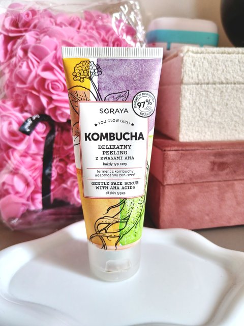 Soraya Kombucha, Peeling do twarzy, Delikatny, Z kwasami AHA, Każdy typ cery