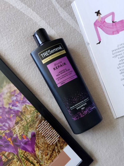 TRESemmé PRO Collection, Szampon do włosów, Biotin + Repair, Biotyna i kompleks Pro-Bond