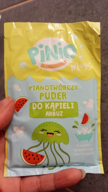 Denkowanie część druga :)  Kwiecień w wiosenno-wielkanocnych barwach - denkuję w żółci, zieleni, bieli i różu. 🐣🍀🐇🌸