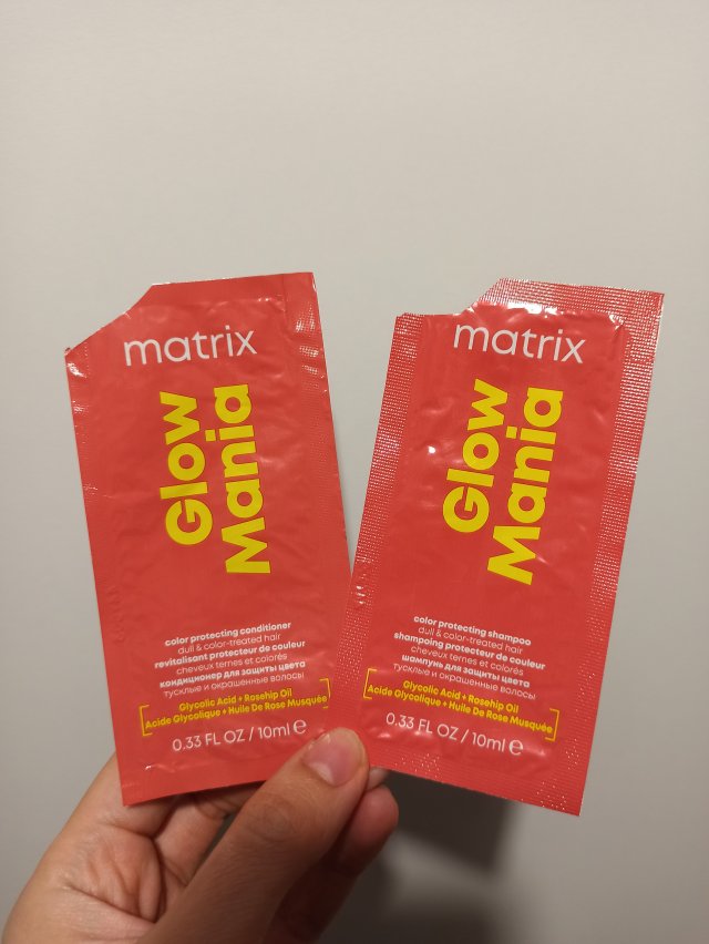 Denkowanie część druga :)  Kwiecień w wiosenno-wielkanocnych barwach - denkuję w żółci, zieleni, bieli i różu. 🐣🍀🐇🌸