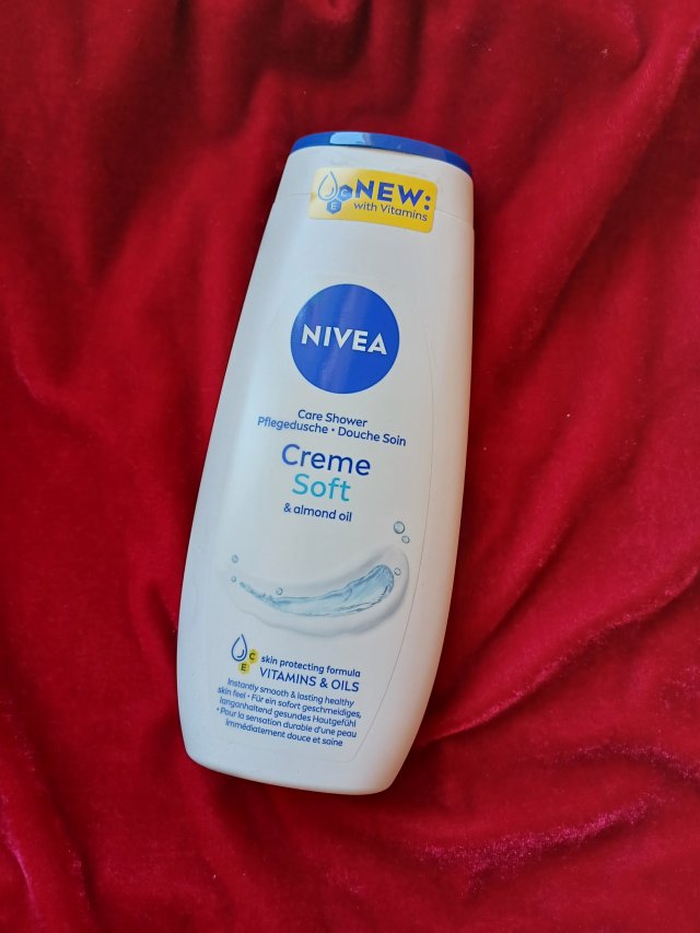 Nivea Soft Care, Żel pod prysznic, Almond Oil