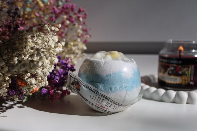 Bomb Cosmetics Musująca bomba do kąpieli, Little Ducky