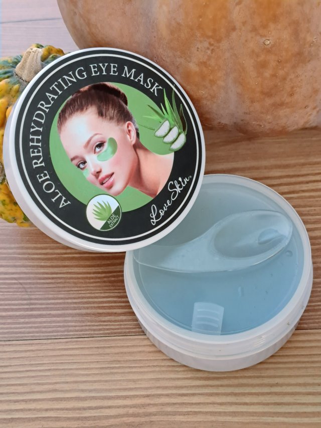 Love Skin Płatki pod oczy, Aloe Rehydrating Eye Mask