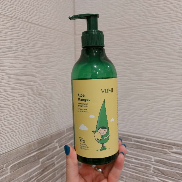 Denkowanie część druga :)  Kwiecień w wiosenno-wielkanocnych barwach - denkuję w żółci, zieleni, bieli i różu. 🐣🍀🐇🌸