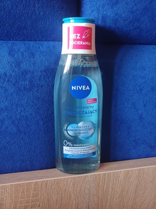 Nivea Płyn micelarny, Odświeżający, Aminokwasowy + Witamina E