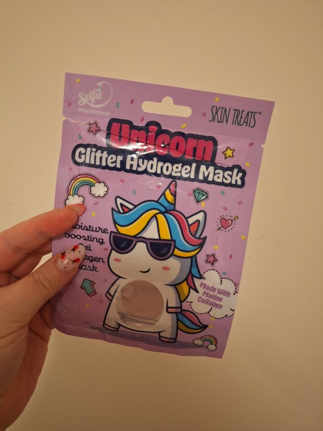 Denkowanie część druga :)  Kwiecień w wiosenno-wielkanocnych barwach - denkuję w żółci, zieleni, bieli i różu. 🐣🍀🐇🌸