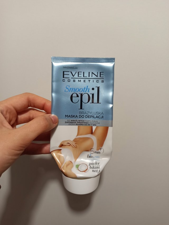 Denkowanie część druga :)  Kwiecień w wiosenno-wielkanocnych barwach - denkuję w żółci, zieleni, bieli i różu. 🐣🍀🐇🌸