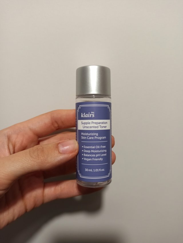 Denkowanie część druga :)  Kwiecień w wiosenno-wielkanocnych barwach - denkuję w żółci, zieleni, bieli i różu. 🐣🍀🐇🌸