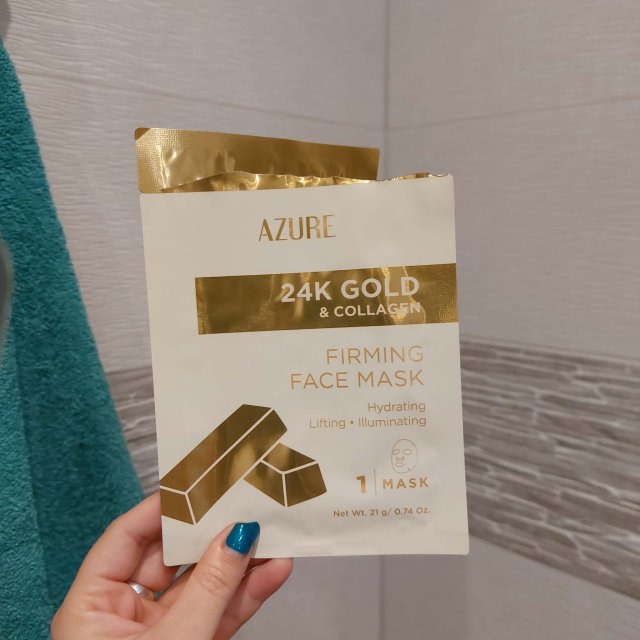 Denkowanie część druga :)  Kwiecień w wiosenno-wielkanocnych barwach - denkuję w żółci, zieleni, bieli i różu. 🐣🍀🐇🌸