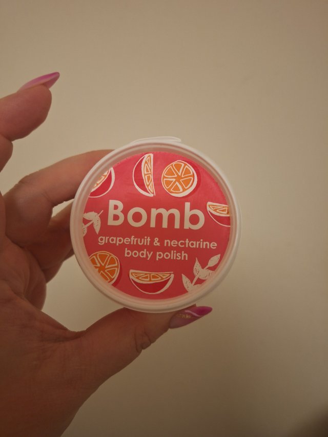 Denkowanie część druga :)  Kwiecień w wiosenno-wielkanocnych barwach - denkuję w żółci, zieleni, bieli i różu. 🐣🍀🐇🌸