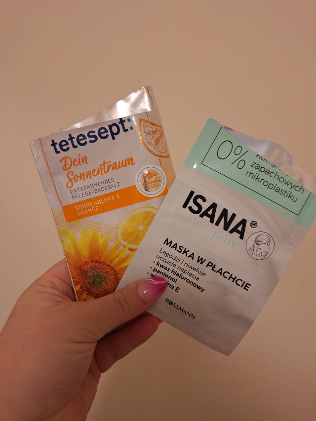 Denkowanie część druga :)  Kwiecień w wiosenno-wielkanocnych barwach - denkuję w żółci, zieleni, bieli i różu. 🐣🍀🐇🌸