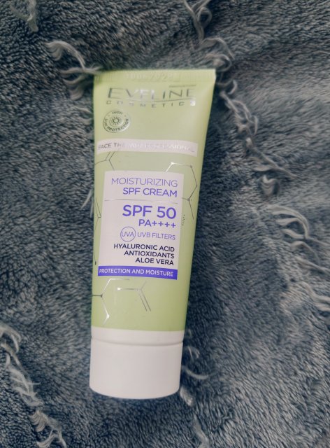 Eveline Face Therapy Professional, Krem do twarzy, Nawilżający, SPF 50, Kwas hialuronowy, Aloe Vera