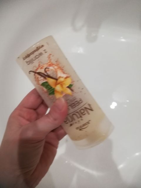 akcja denkowanie! grudzień - kosmetyki w świątecznych opakowaniach i świątecznych kolorach 🎄❄️⛄🎀🎁🎅