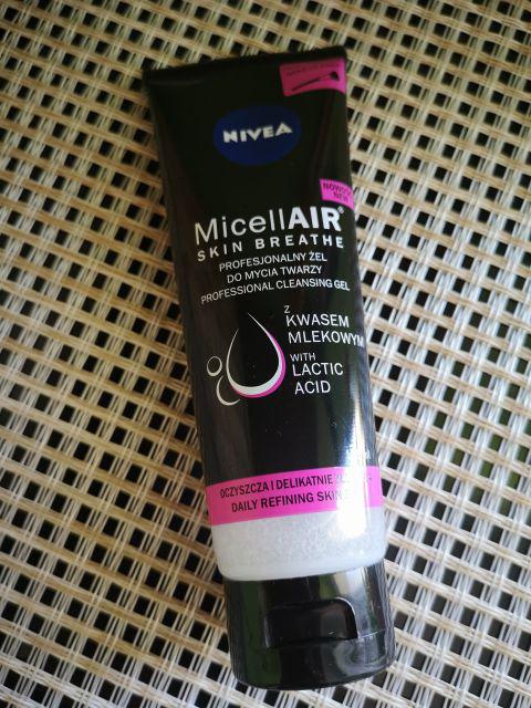 Nivea MicellAIR Skin Breathe, Profesjonalny żel do mycia twarzy