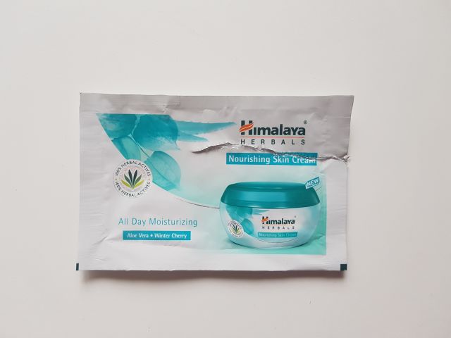 akcja denkowanie! grudzień - kosmetyki w świątecznych opakowaniach i świątecznych kolorach 🎄❄️⛄🎀🎁🎅