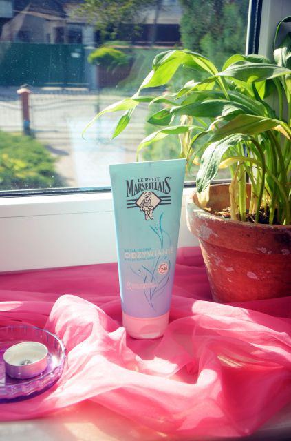 Le Petit Marseillais Balsam do ciała, Odżywienie, Algi morskie i oligoelementy