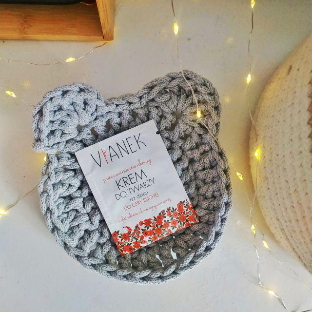 vianek seria czerwona krem do twarzy na dzień