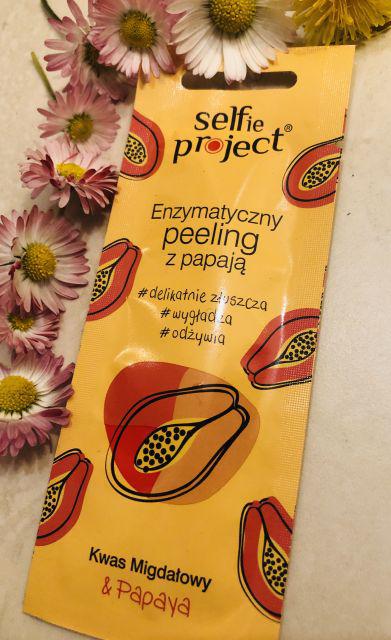 Selfie Project Peeling do twarzy, Enzymatyczny, Kwas migdałowy i papaya
