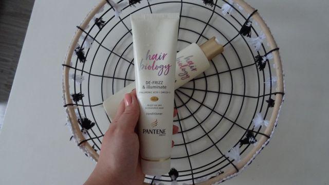 Pantene Pro-V Hair Biology, De-frizz & Illuminate, Odżywka do włosów, Wygładzenie i rozświetlenie