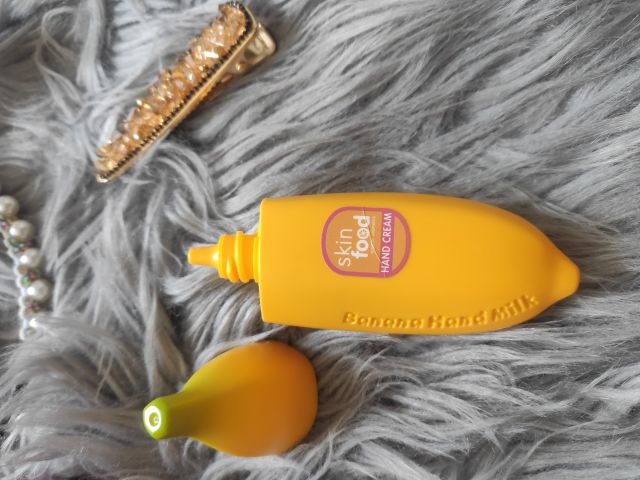 akcja denkowanie! grudzień - kosmetyki w świątecznych opakowaniach i świątecznych kolorach 🎄❄️⛄🎀🎁🎅