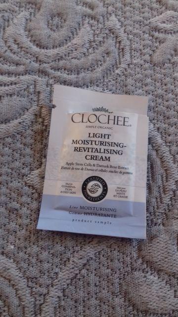 Clochee Krem do twarzy, Lekki, Nawilżająco - rewitalizujący, Apple Stem Cells & Damas Rose Extract