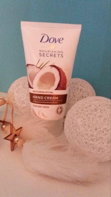 Dove Nourishing Secrets, Krem do rąk, Skóra sucha, Restoring Ritual, Olej kokosowy i migdałowy