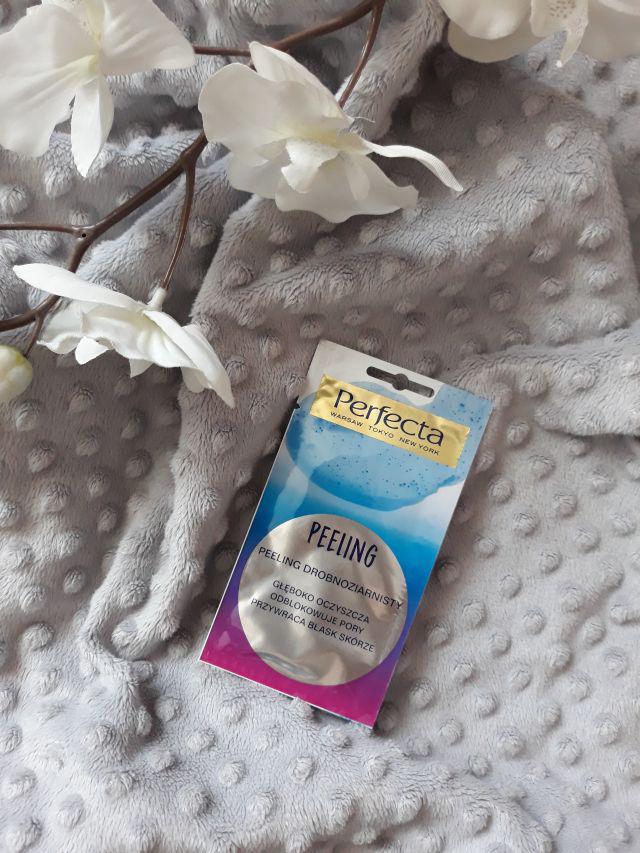 Perfecta Peeling do twarzy, Drobnoziarnisty, Głęboko oczyszcza, Odblokowuje pory, Przywraca blask skórze
