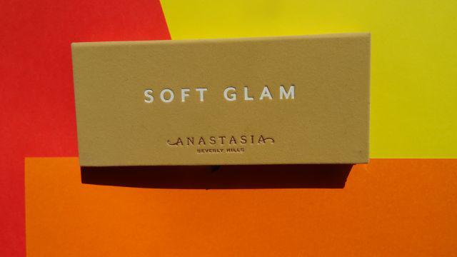 Anastasia Beverly Hills Paleta cieni do powiek, Soft Glam